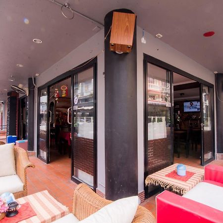 De Apartment Pattaya Zewnętrze zdjęcie