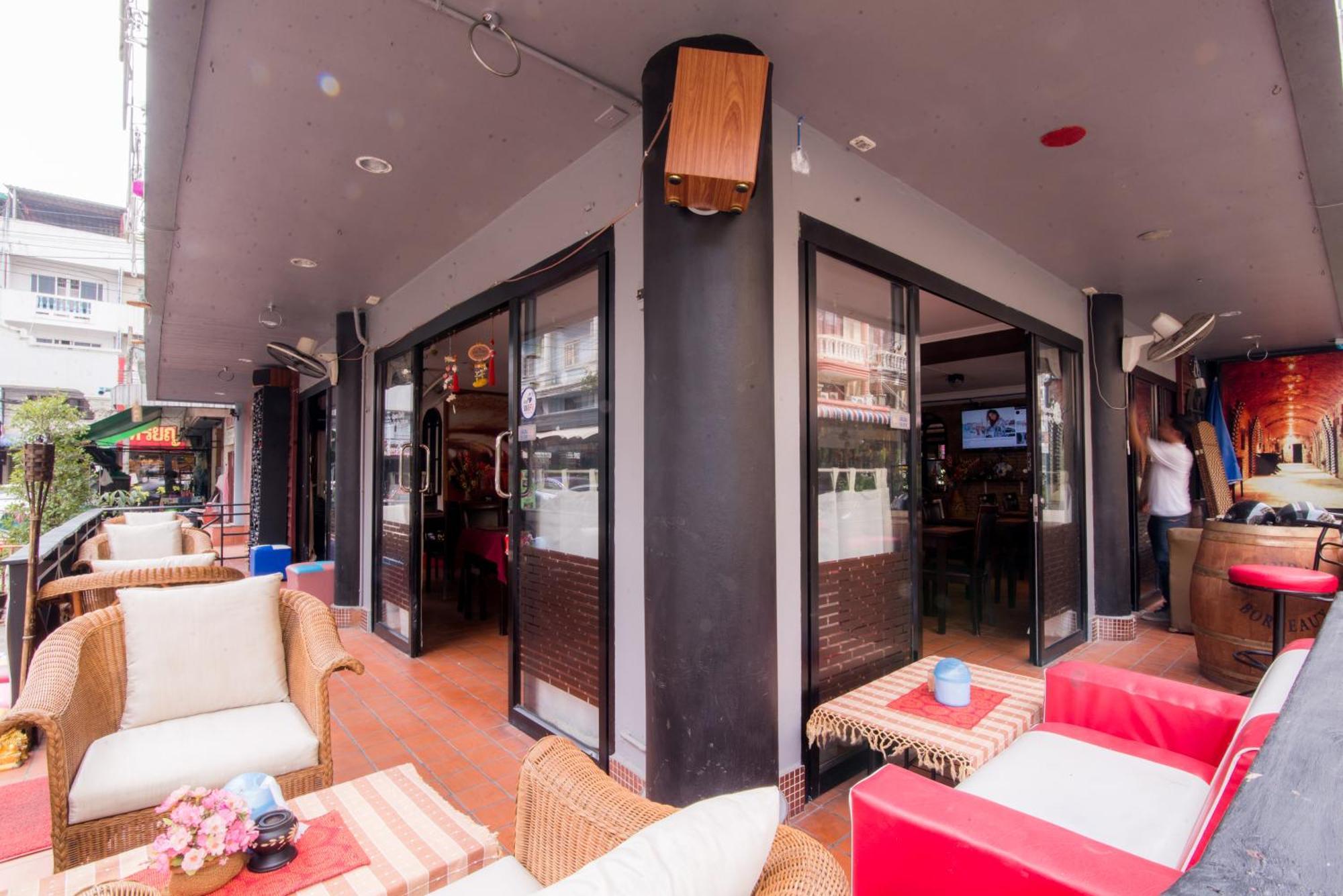 De Apartment Pattaya Zewnętrze zdjęcie